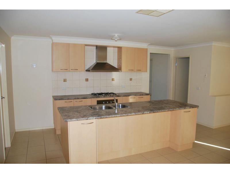 1 Elberta Court, Cobram VIC 3644