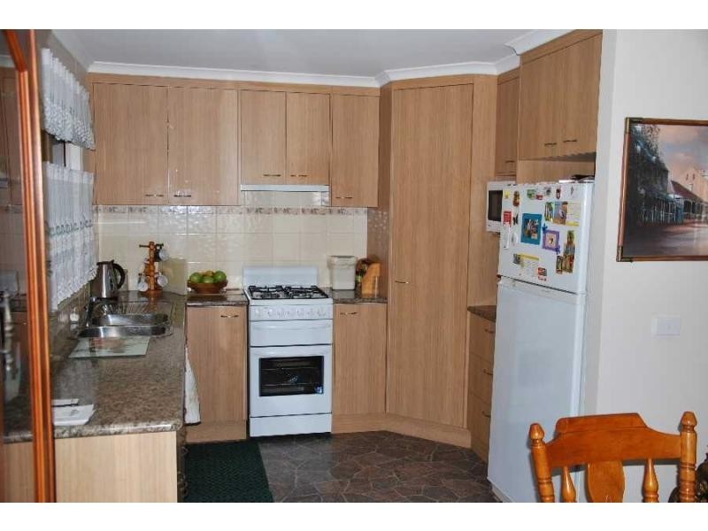 120 Oasis Drive, Oasis Village, Cobram VIC 3644