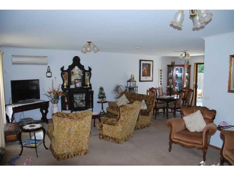 Unit 1/88 Queen Street, Cobram VIC 3644