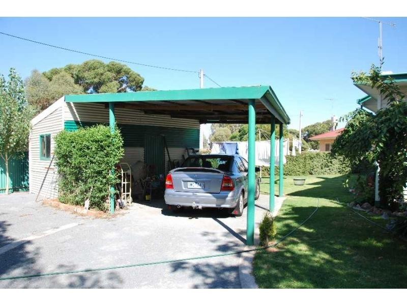 10 Murray Street, Cobram VIC 3644