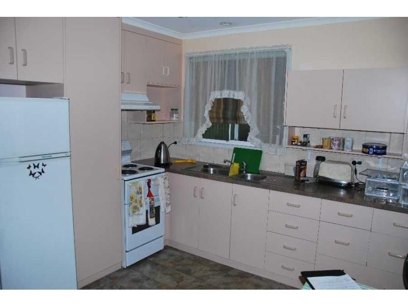 39 Gumview Court, Oasis Village, Cobram VIC 3644