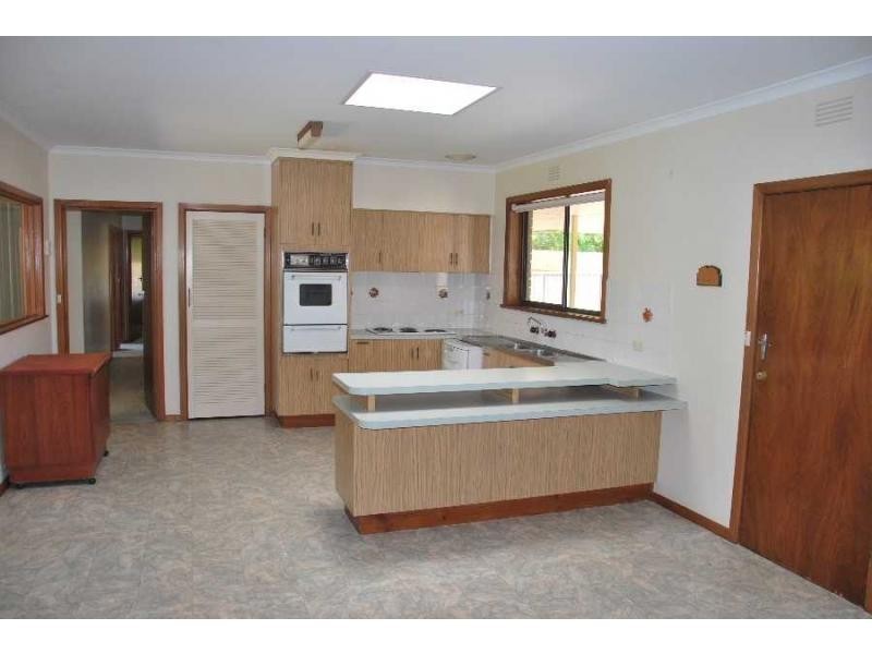 10 Brepbir Street, Cobram VIC 3644