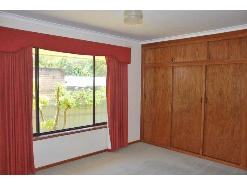 10 Brepbir Street, Cobram VIC 3644