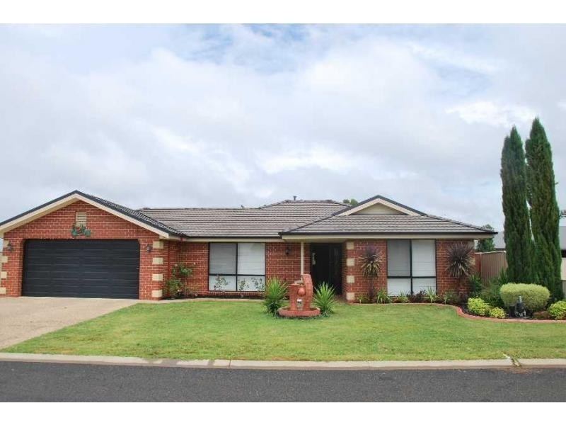 6 Isabel Avenue, Barooga NSW 3644