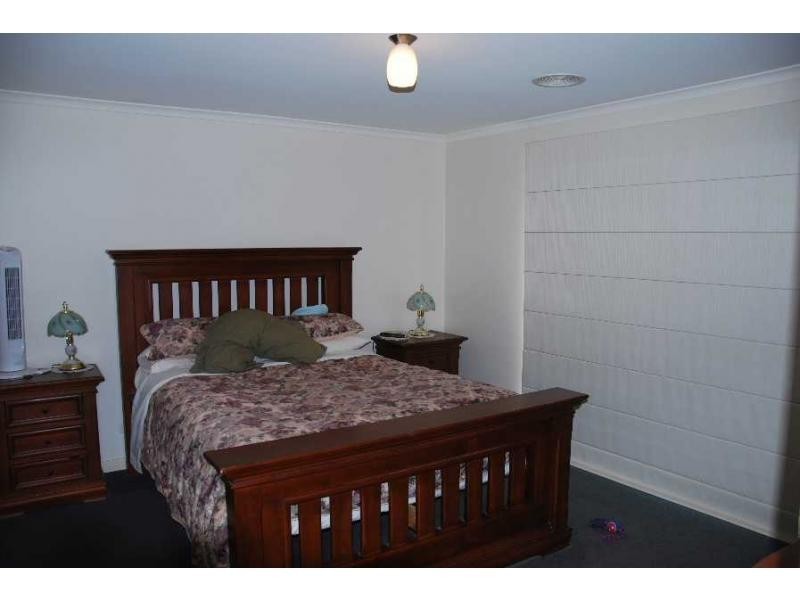 6 Isabel Avenue, Barooga NSW 3644