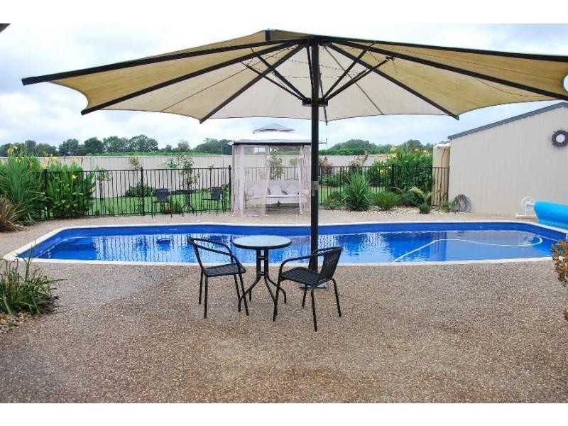 6 Isabel Avenue, Barooga NSW 3644