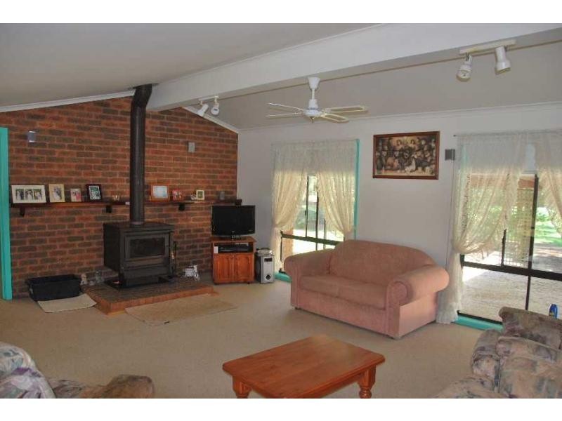 4216 Murray Valley Highway, Yarroweyah VIC 3644
