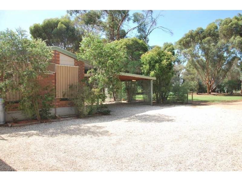 4216 Murray Valley Highway, Yarroweyah VIC 3644