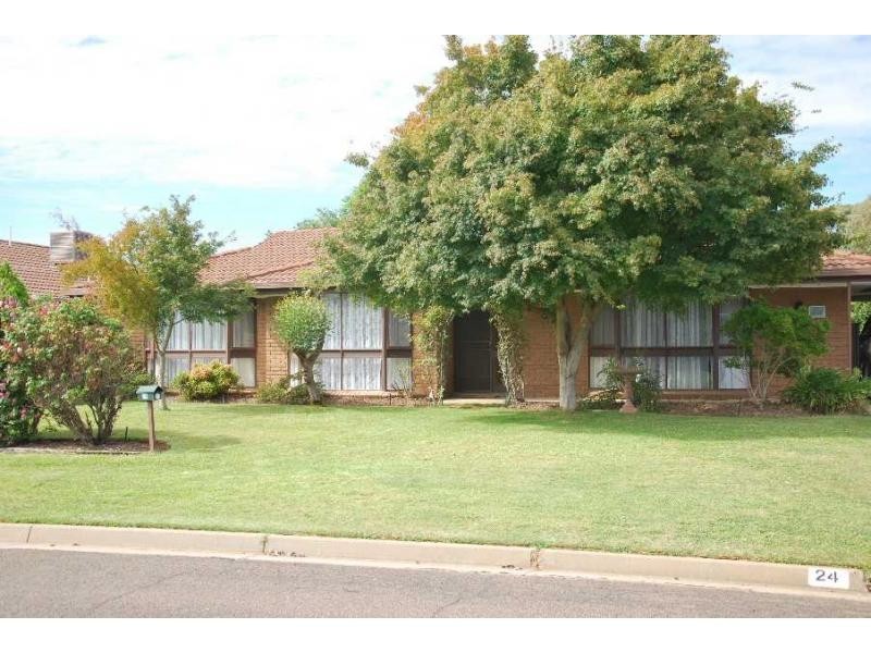 24 Toms Drive, Cobram VIC 3644