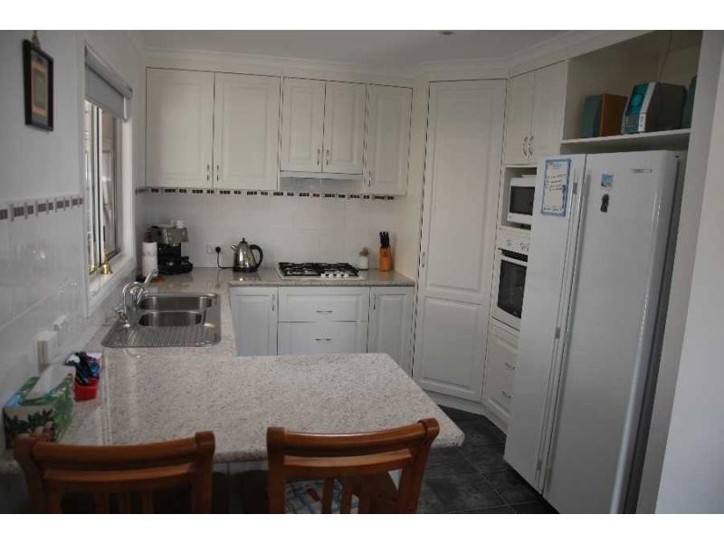 108 Oasis Drive, Oasis Village, Cobram VIC 3644