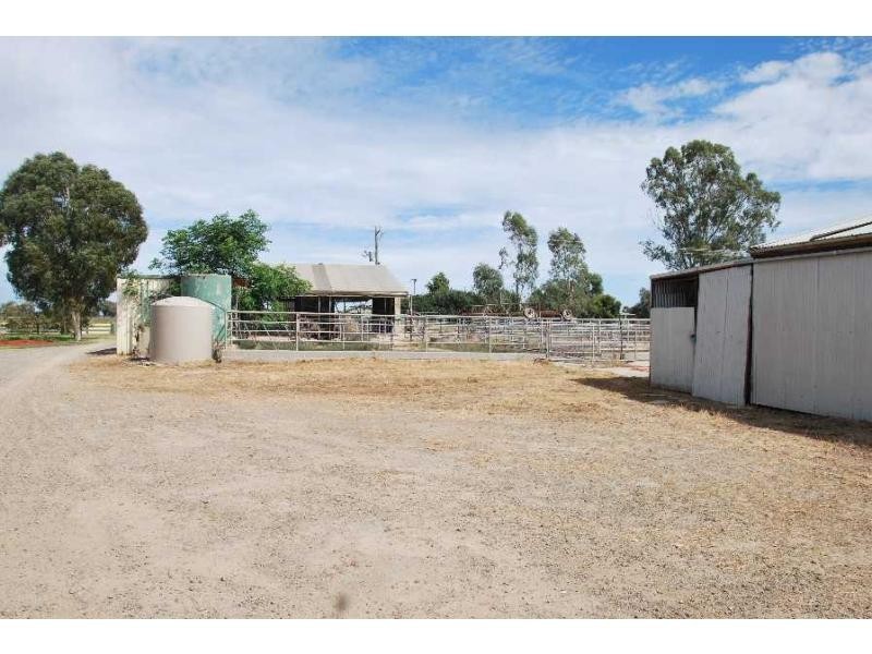 1884 Numurkah Road, Strathmerton VIC 3641