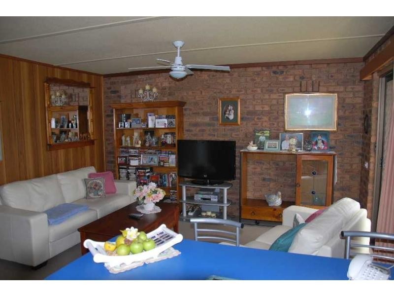 Unit 2/6 Thompson Avenue, Cobram VIC 3644