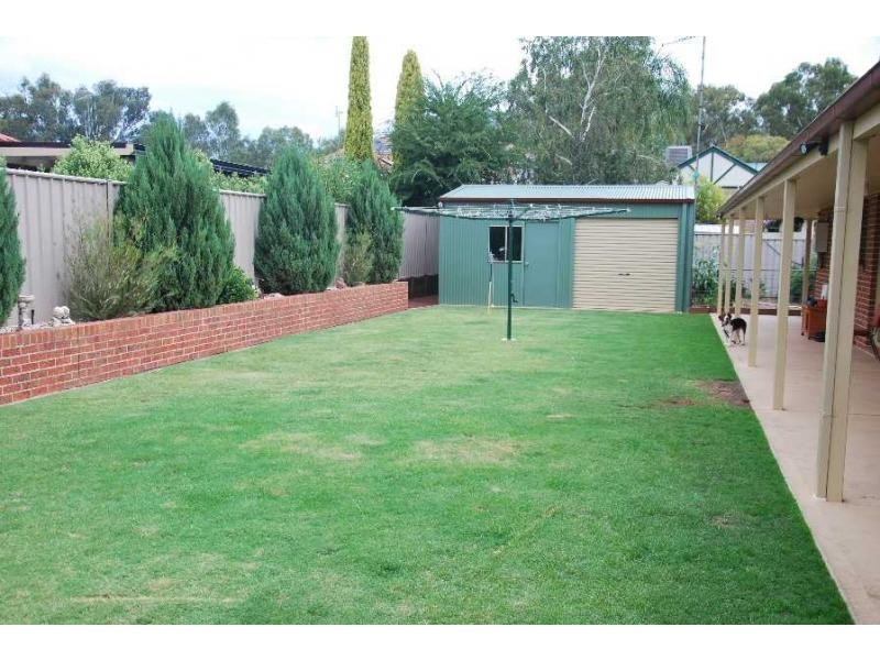 1 Orange Grove, Barooga NSW 3644