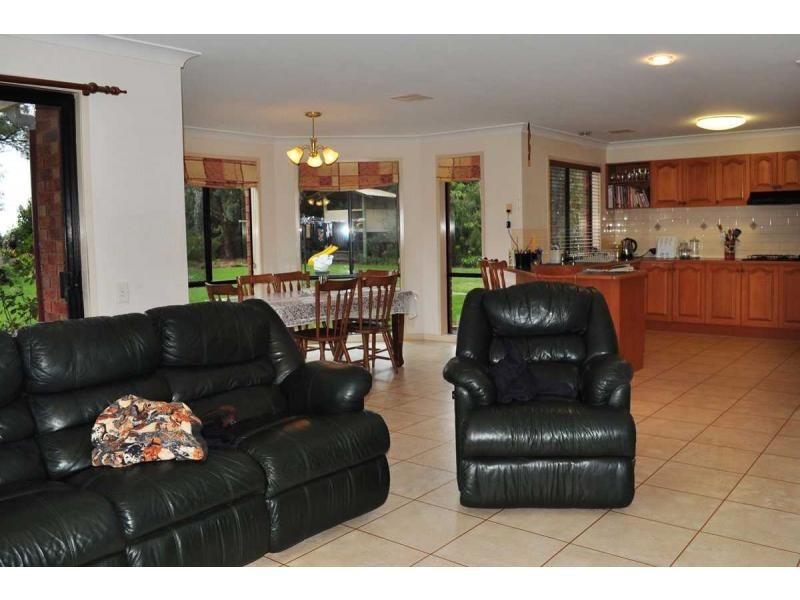 48 Claire Drive, Tocumwal NSW 2714