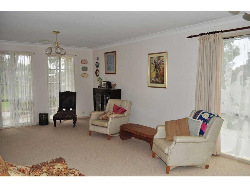 48 Claire Drive, Tocumwal NSW 2714