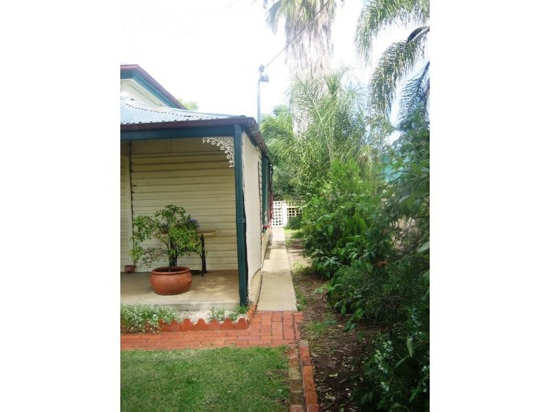 80 Mahonga Street, Jerilderie NSW 2716