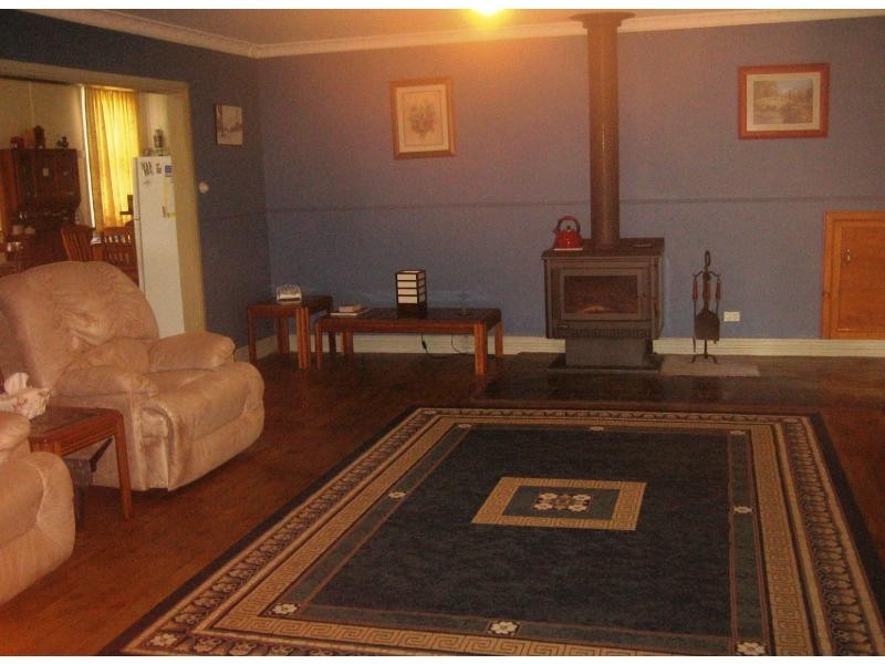 80 Mahonga Street, Jerilderie NSW 2716