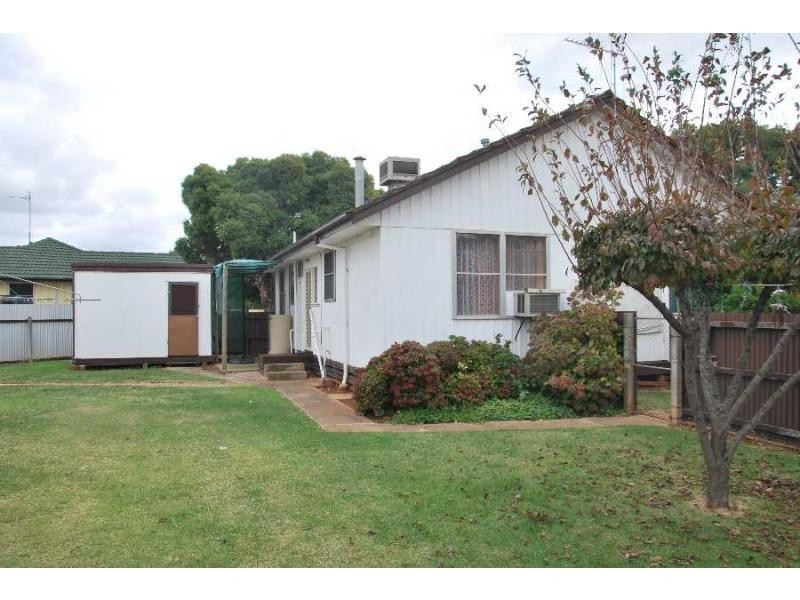 11 Stokes Avenue, Cobram VIC 3644