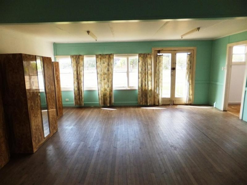 68 Mahonga Street, Jerilderie NSW 2716