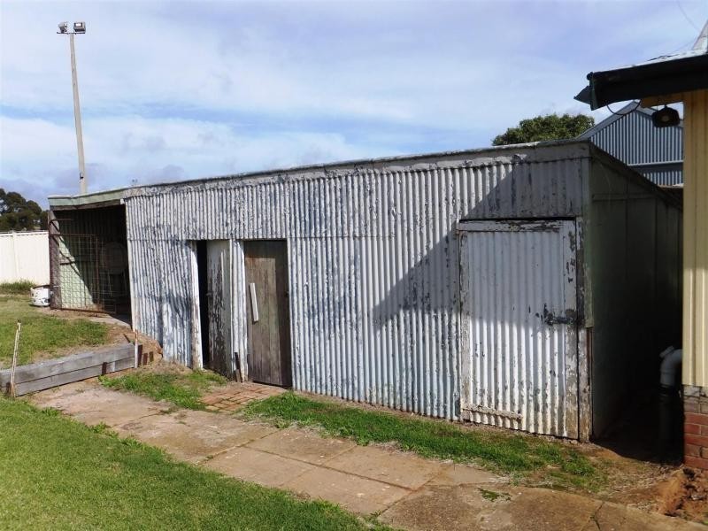 68 Mahonga Street, Jerilderie NSW 2716