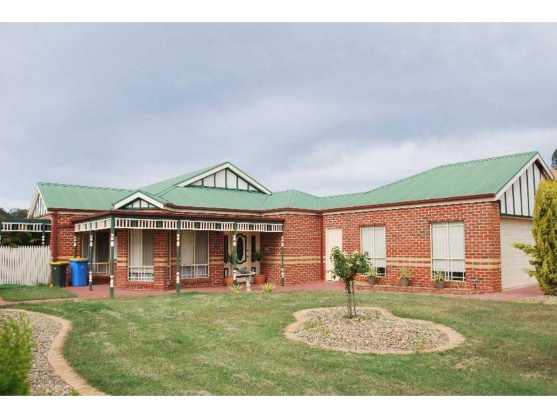 17 Scenic Drive, Cobram VIC 3644