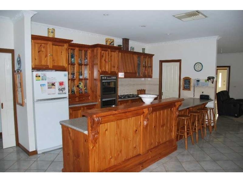 17 Scenic Drive, Cobram VIC 3644