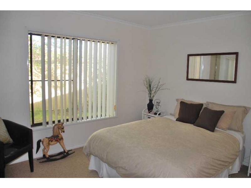 74 Collie Street, Barooga NSW 3644