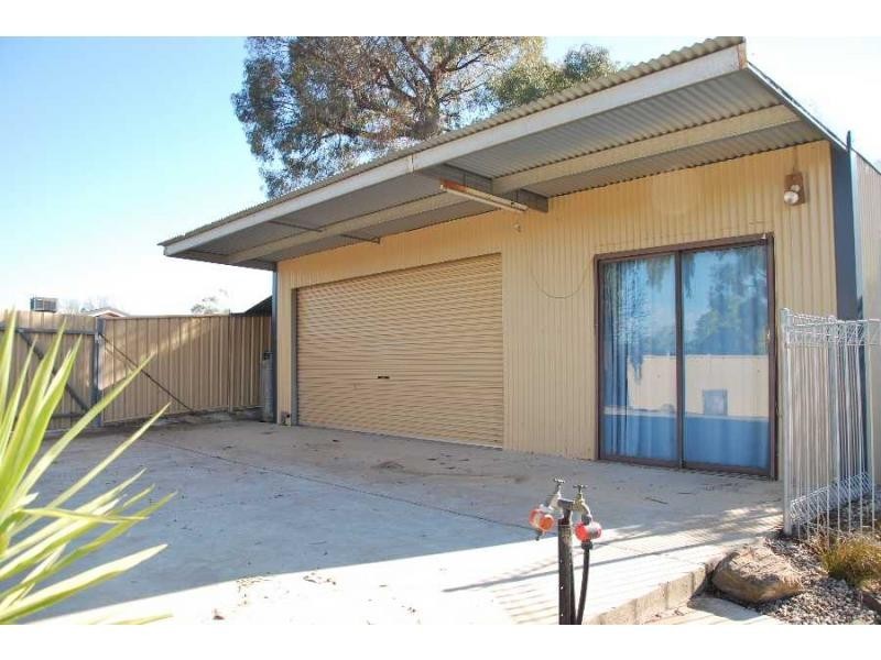 74 Collie Street, Barooga NSW 3644
