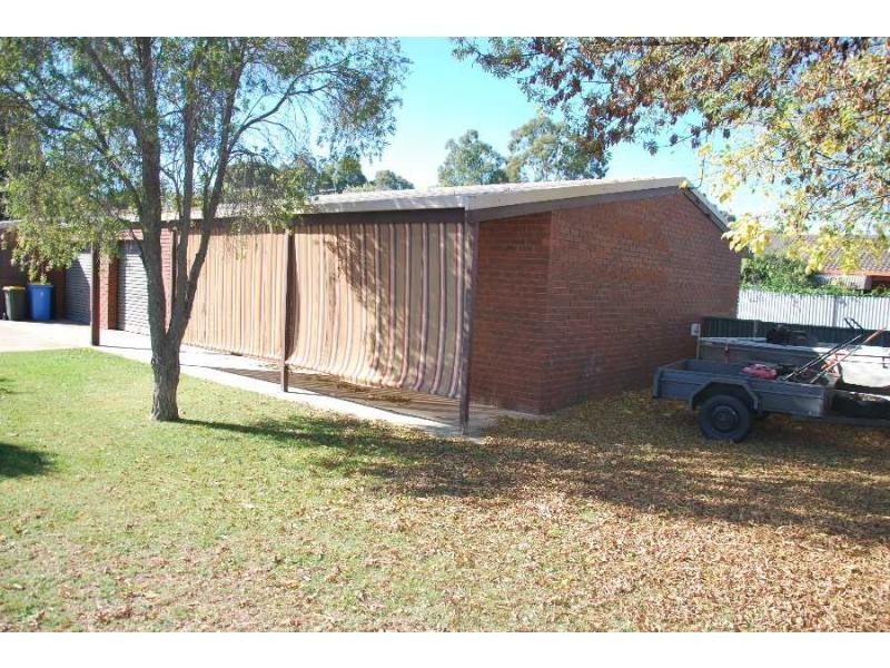 Unit 2/21 Punt Road, Cobram VIC 3644
