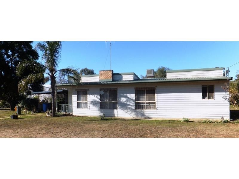 8-12 Jerilderie Street, Berrigan NSW 2712
