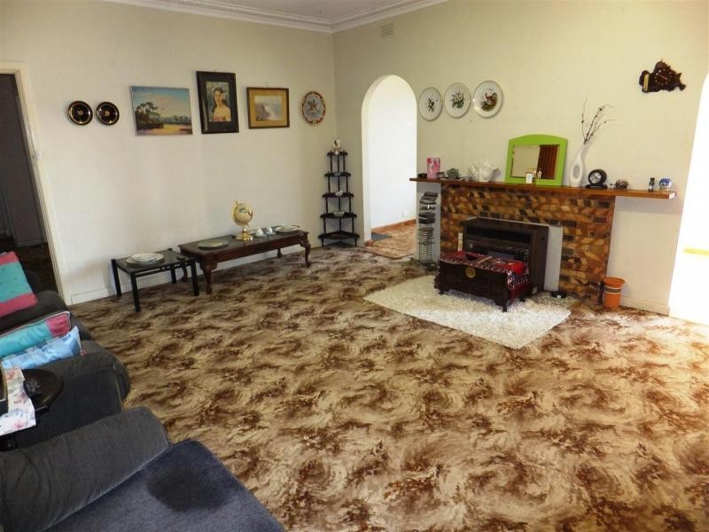 8-12 Jerilderie Street, Berrigan NSW 2712