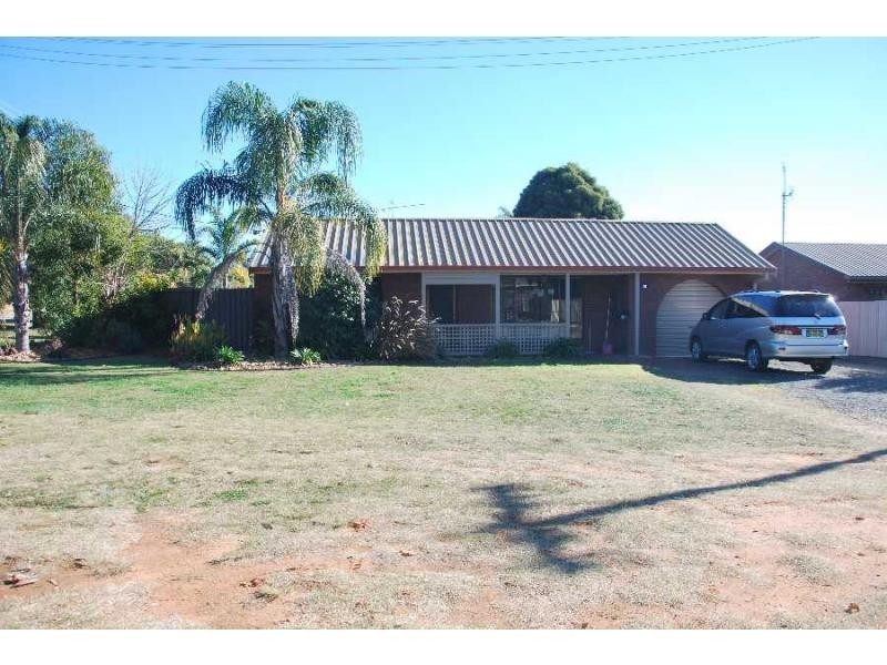 28 Barinya Street, Barooga NSW 3644