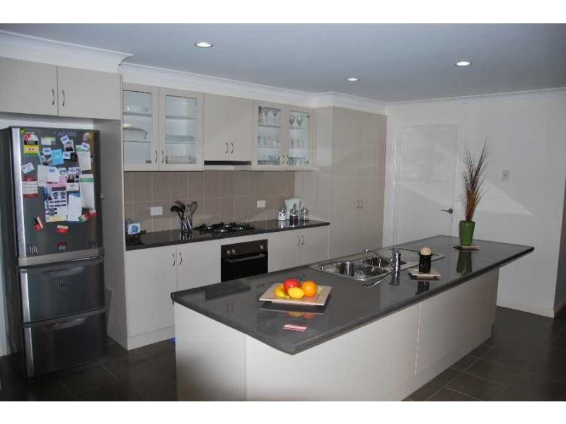 6 Young Street, Cobram VIC 3644