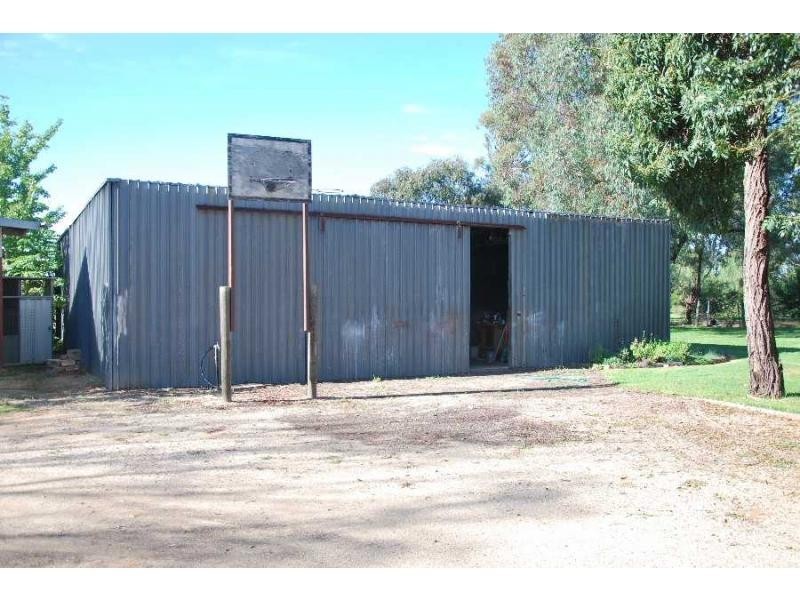 13 Langan Road, Cobram VIC 3644
