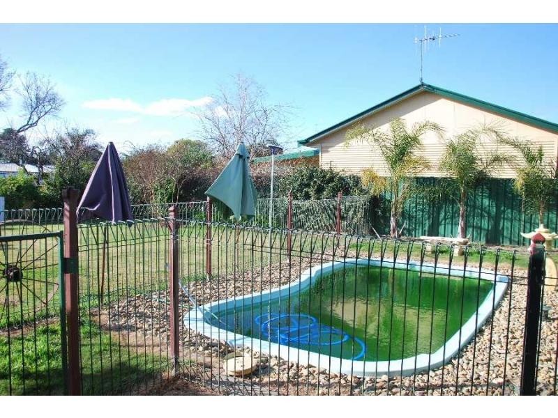22 Warkil Street, Cobram VIC 3644