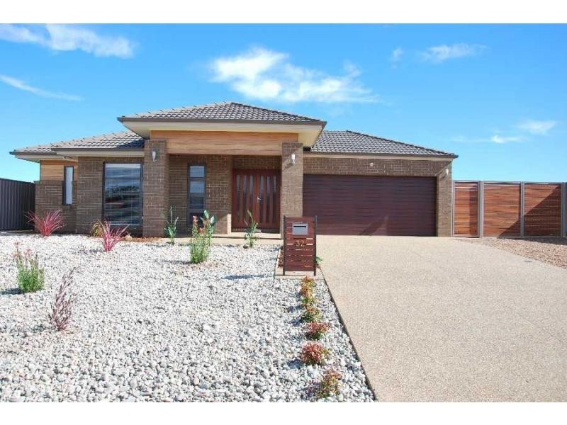 32 Scenic Drive, Cobram VIC 3644