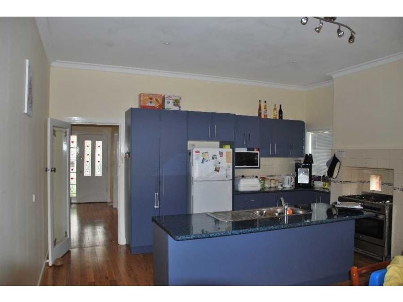 123 High Street, Cobram VIC 3644