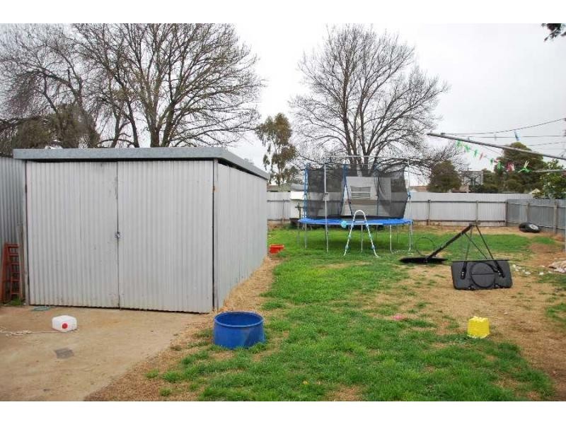 10 Ashton Street, Cobram VIC 3644
