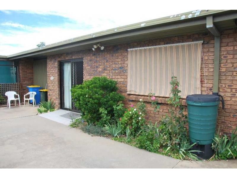 Unit 2/6 Thompson Avenue, Cobram VIC 3644