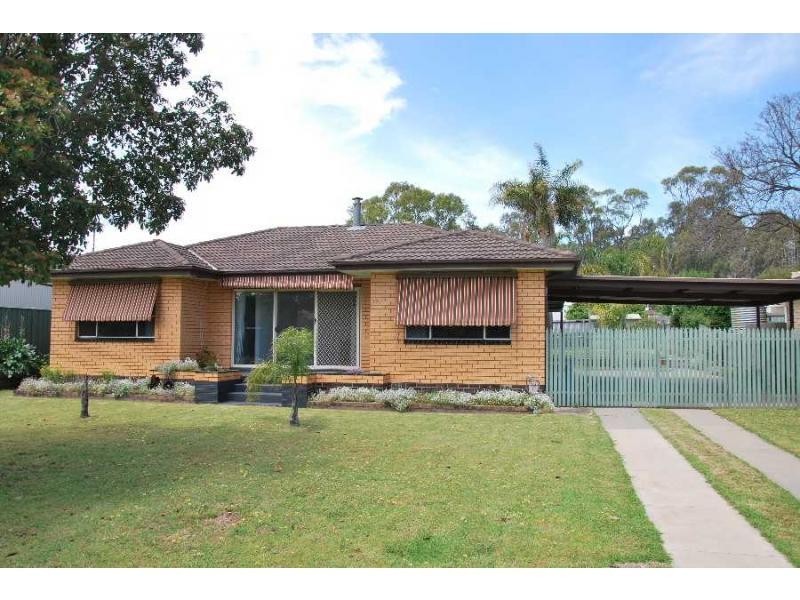37 Collie Street, Barooga NSW 3644