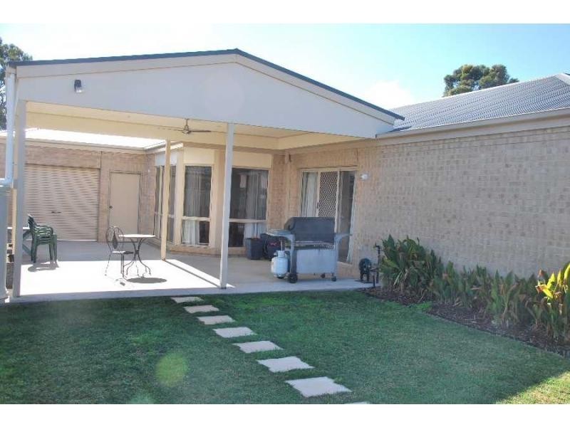 22 Apricot Circuit, Cobram VIC 3644