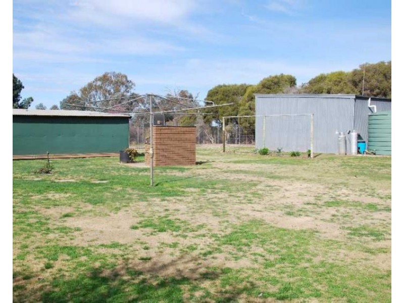 2849 Murray Valley Highway, Cobram East VIC 3644