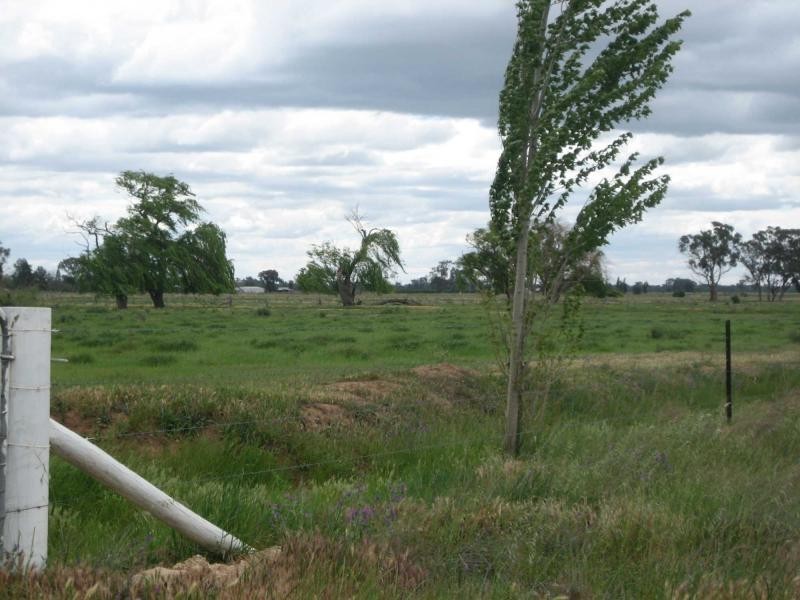 00 Larissa Road, Yarroweyah VIC 3644