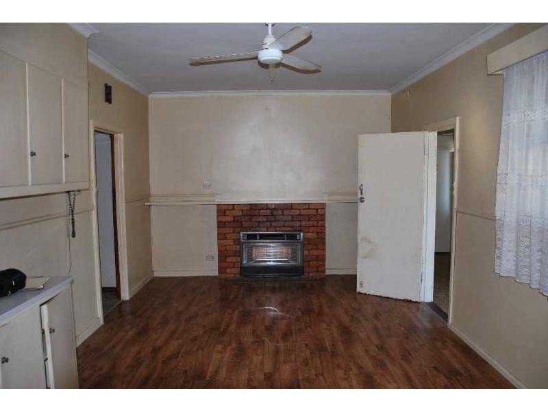 11 Warkil Street, Cobram VIC 3644