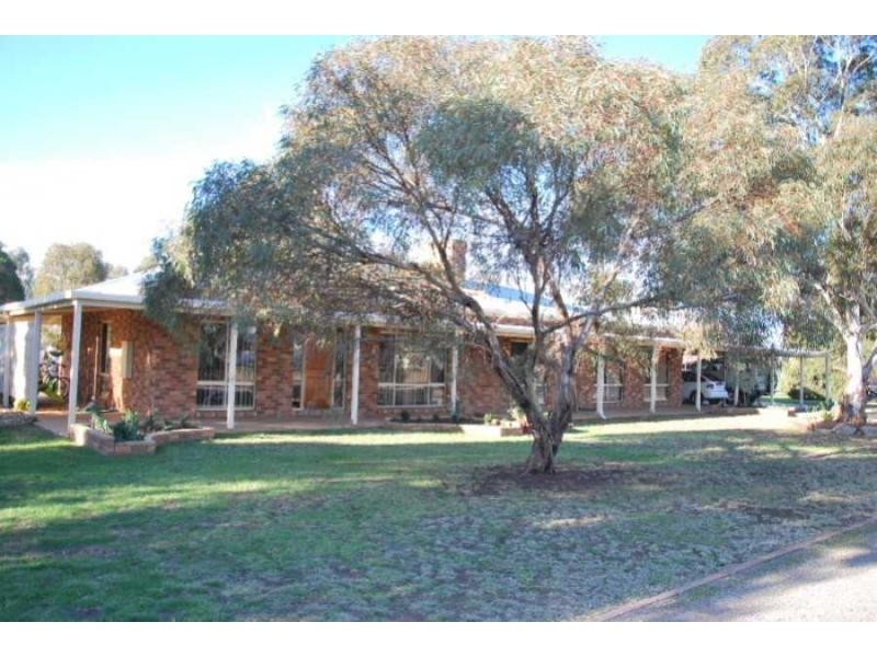 30 Reedys Road, Burramine VIC 3730