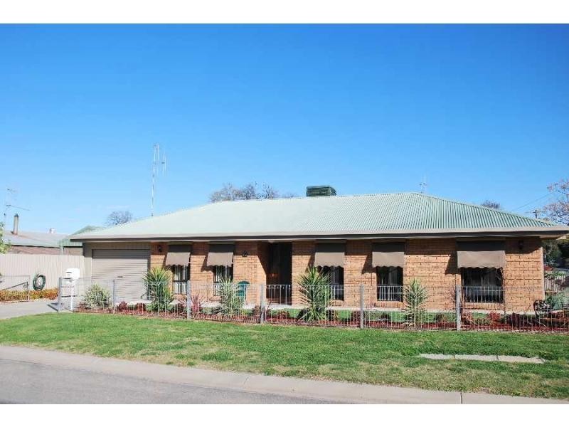 17a Karook Street, Cobram VIC 3644