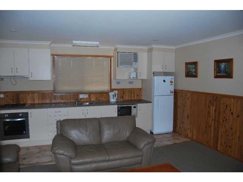 48 Barooga Road, Tocumwal NSW 2714