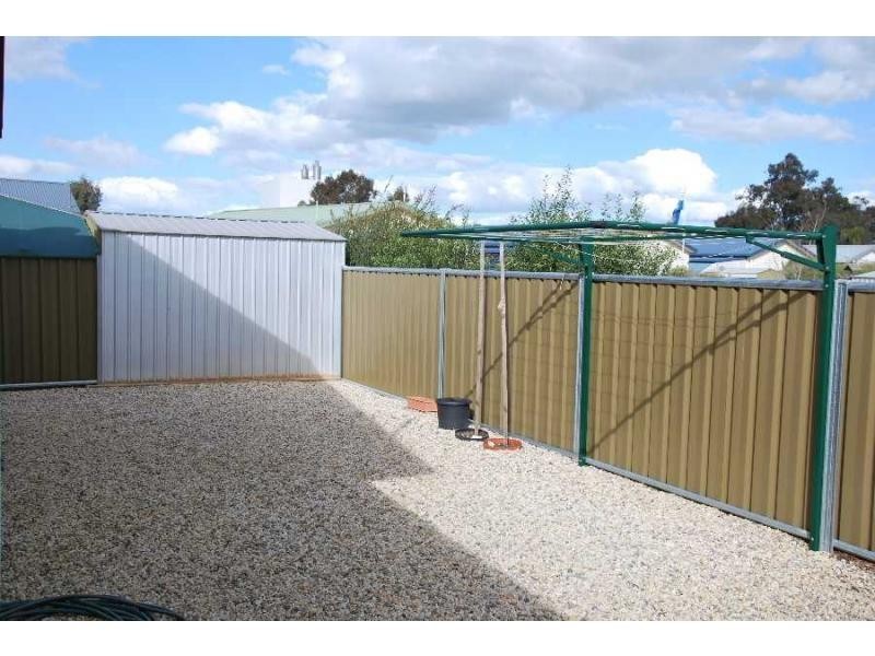 5 Rose Street, Oasis Village, Cobram VIC 3644
