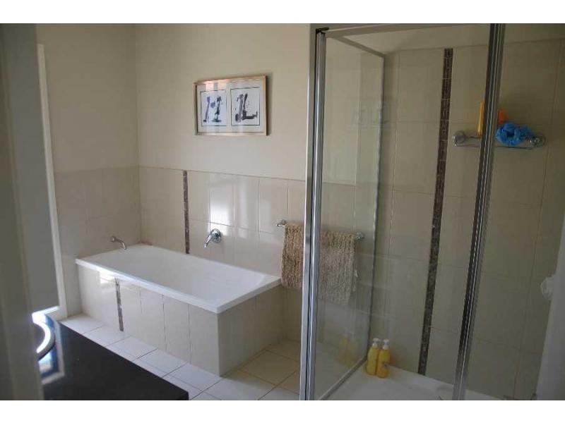 4 Elberta Court, Cobram VIC 3644