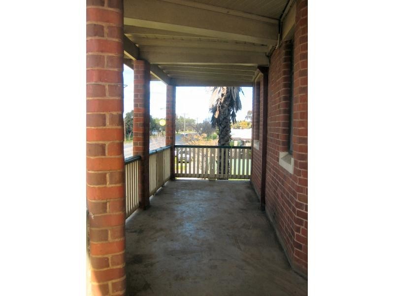 2 – 4 Chanter Street, Berrigan NSW 2712